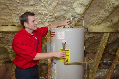 How to Address a Leaking Water Heater